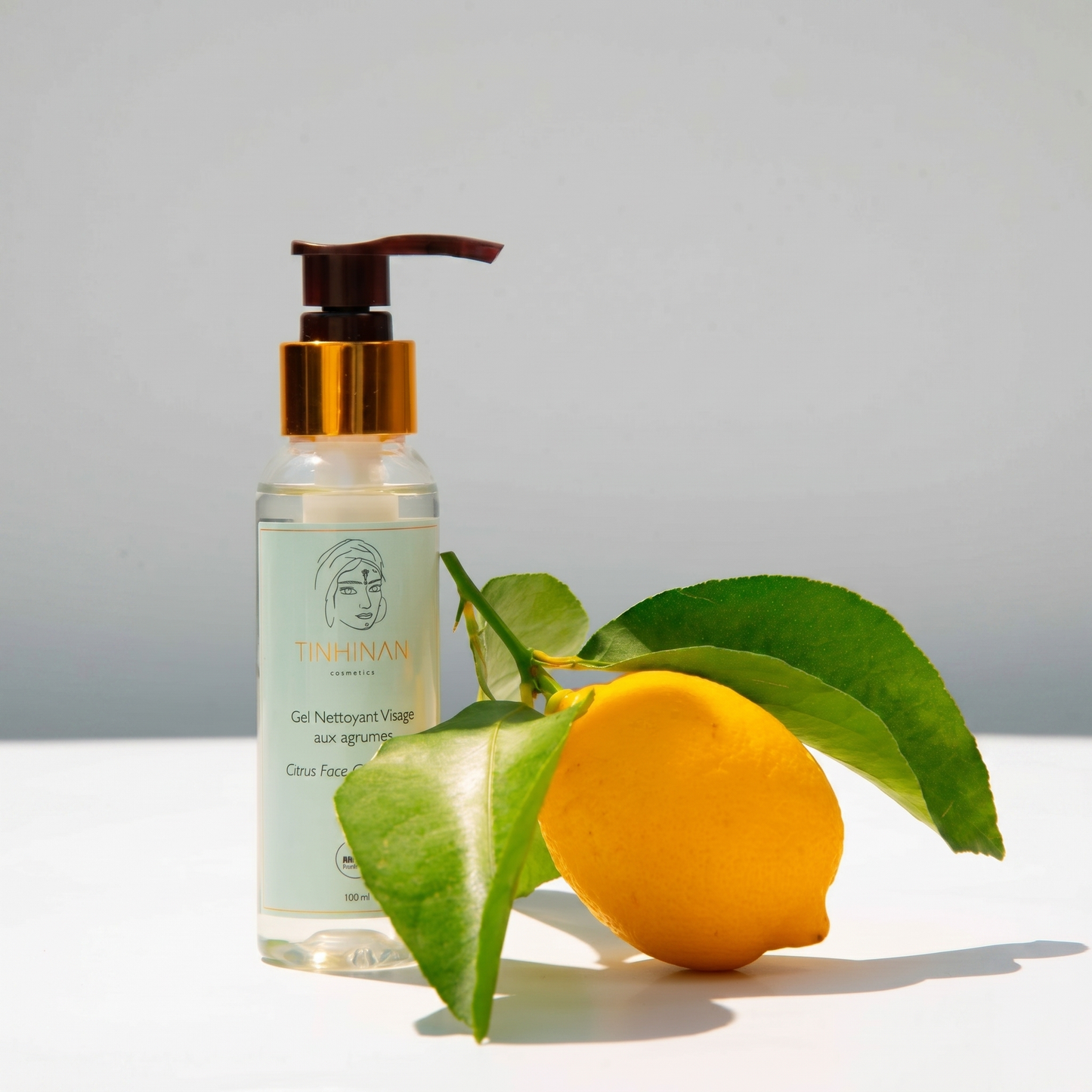 Gel nettoyant visage aux agrumes